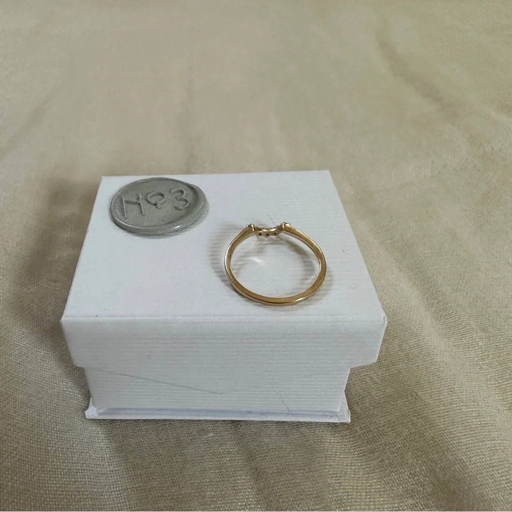 Anna Sheffield White Diamond Tiara Band - Picture 6 of 7